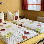 Vendégház Fruehstueckspension 