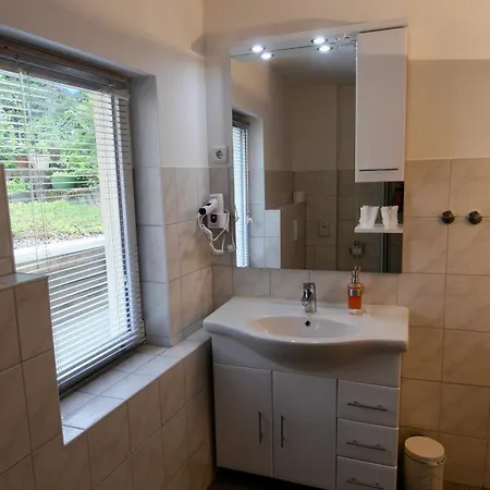 Pensión Metilstein 3*