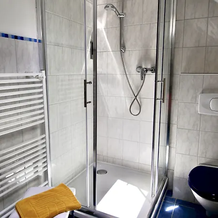 Konukevi Metilstein 3*